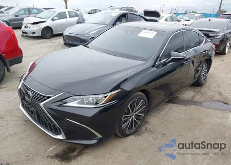 2024 Lexus Es 300H z USA, uszkodzony, nr VIN 58ADA1C11RU038002